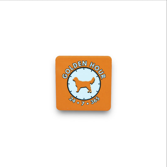 golden retriever magnet. Orange square with rounded corners. Golden Retriever in center of clock.